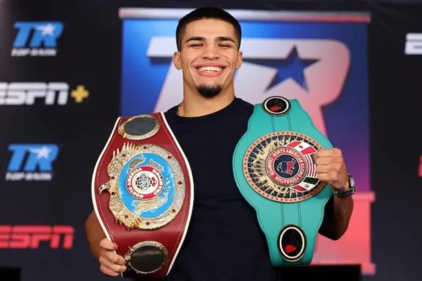 Зандер Заяс бірінші жартылай орта салмақта WBO тұжырымы бойынша чемпион атанды (видео)