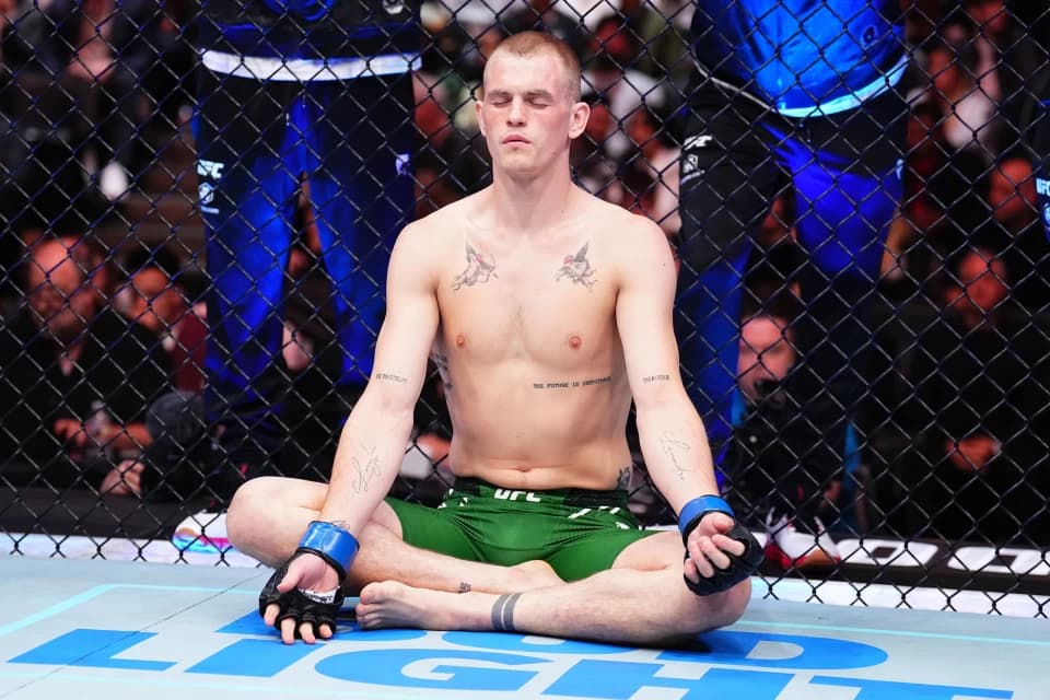 Гэрри приблизился к Рахмонову в обновленном рейтинге UFC