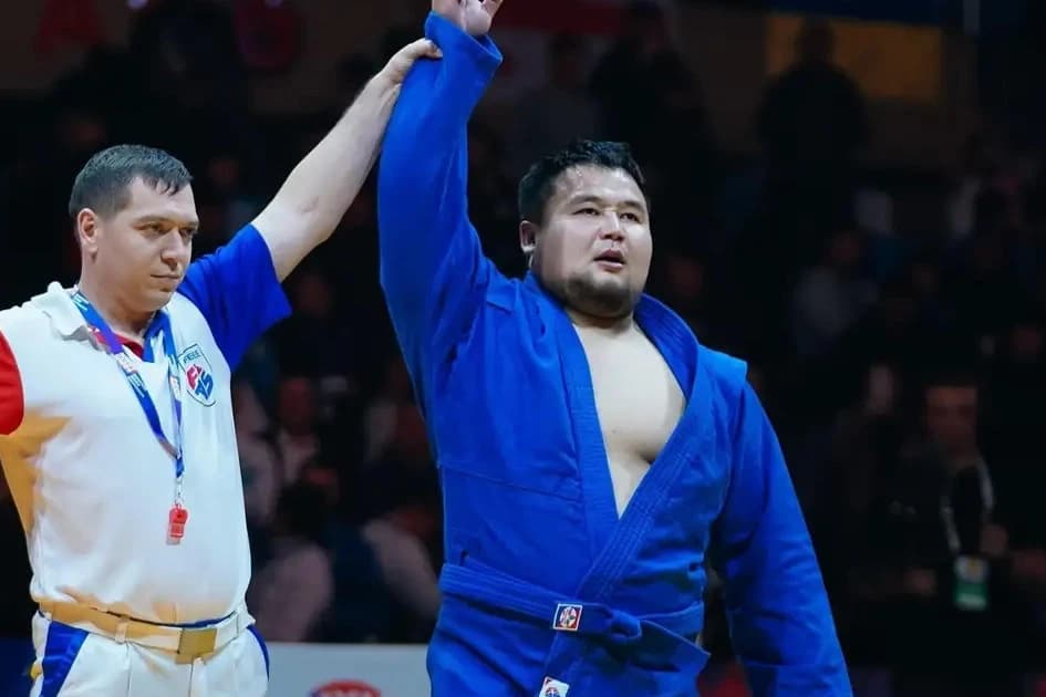 Темірлан Көлбай самбодан әлем чемпионы атанды