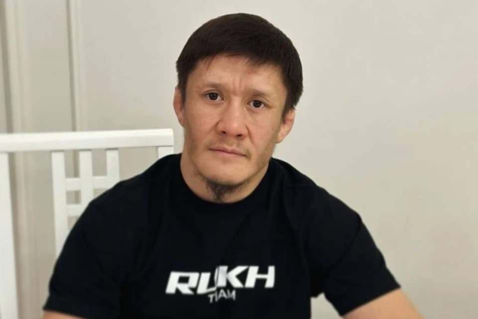 Жумагулов подписал контракт с Fight Night