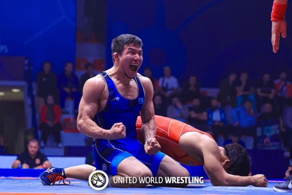 Қателік деп ойлаймын: бас бапкер әлем чемпионы атанған Қайпановтың жеңісіне баға берді