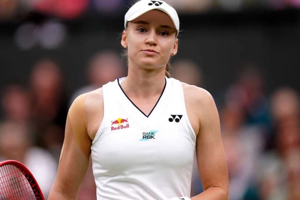 Рыбакина вышла в 1/8 финала турнира в США