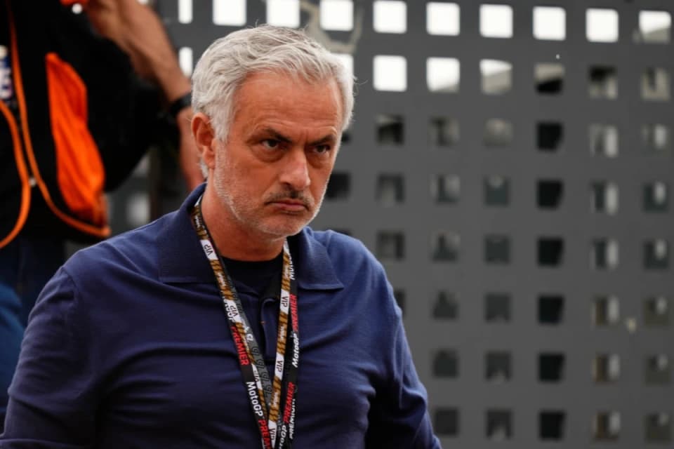 Жозе Моуриньо: VAR и судьи решили, что я не выиграю Лигу Европы в 2023 году