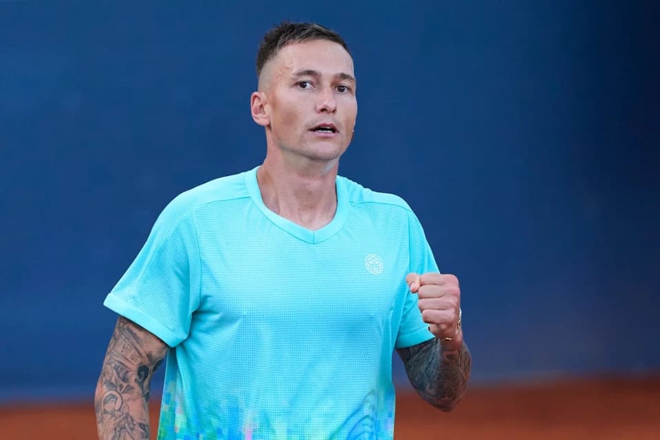 Денис Евсеев стартовал на турнире в Испании
