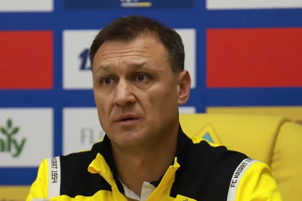 «Қайрат» бас бапкерінің қызметінен кеткенін хабарлады