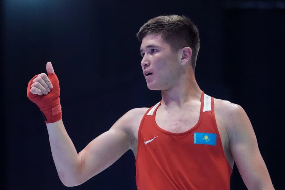 Қос қазақстандық боксшы жекпе-жексіз келесі кезеңге шықты