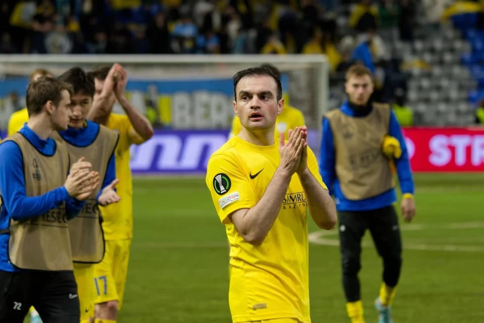 Тәжірибелі қорғаушы «Астанадан» кеткені туралы хабарлады