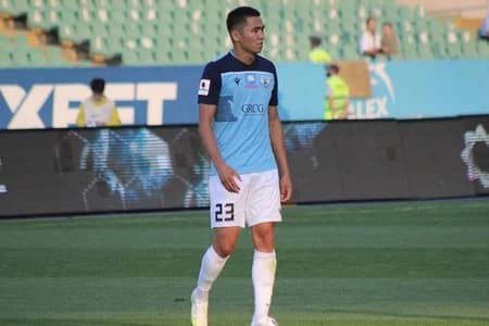 «Каспий» продлил контракт с воспитанником клуба