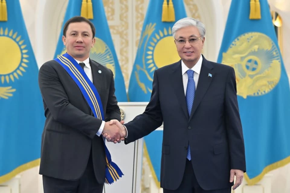 Президент Казахстана наградил Геннадия Головкина орденом "Барыс" I степени
