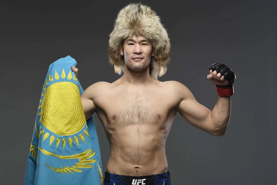 Шавкат Рахмонов сохранил свою позицию в рейтинге UFC