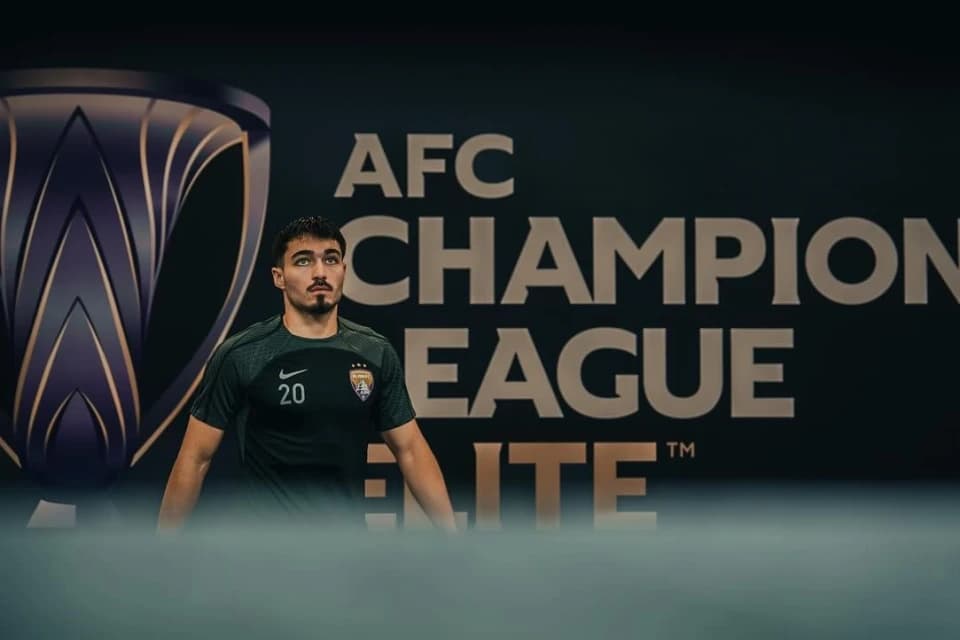 Действующий победитель Лиги Чемпионов снова проиграл (видео)