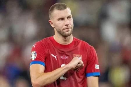 «Галатасарай» хочет подписать защитника сборной Сербии