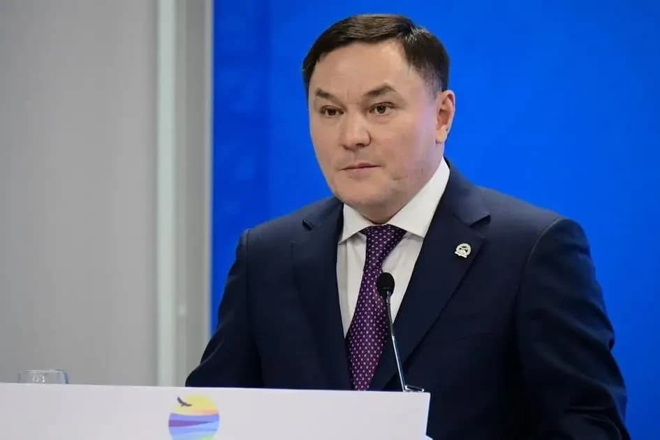 Спортшылардың Парижде киетін формасы неге шетелде тігіледі – министр жауабы