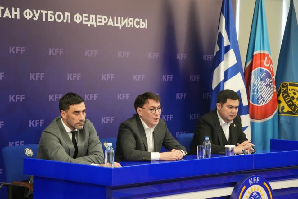 ҚФФ президенті қос лига клубтарының басшыларымен кездесті