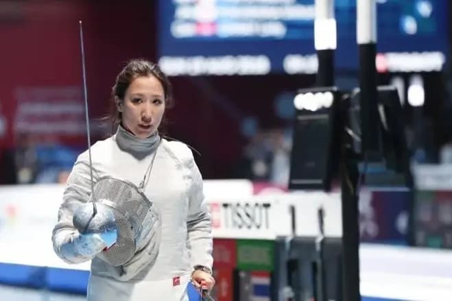 Саблямен семсерлесуден Қазақстан әйелдер командасы Азия чемпионатында күміс жүлде алды