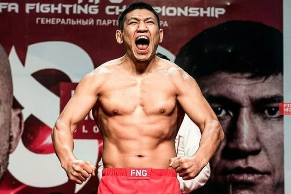 Қуат Хамитов UFC-дің бұрынғы жауынгері Магомедовпен кездеседі