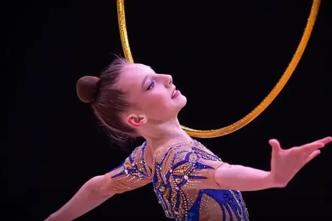Көркем гимнастикадан әлем кубогі: Эрика Жайлауова мен Милана Парфилова финалға шықты