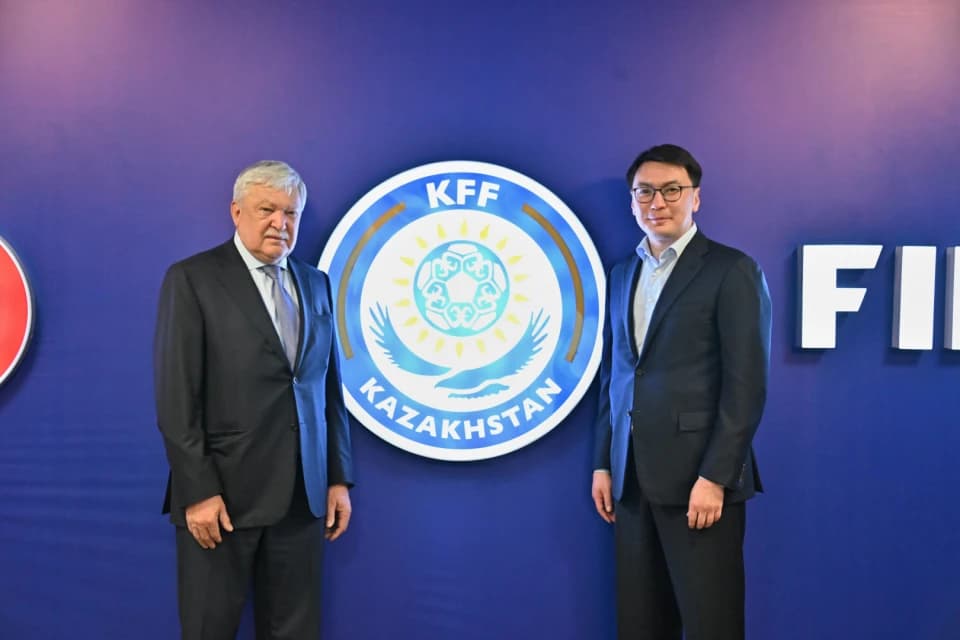 Вице-президент ФИФА посетил офис КФФ