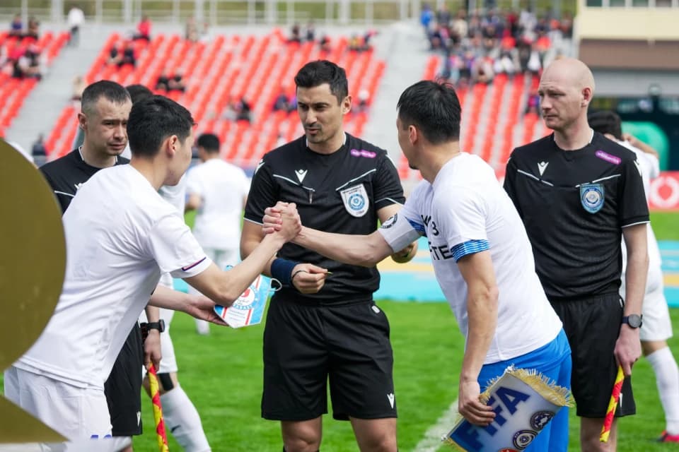 Санжар Искаков рассудит финал Кубка Лиги