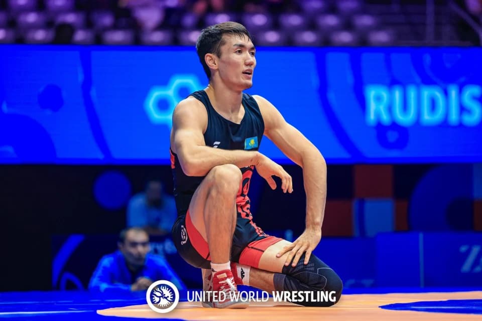 Определились первые финалисты Чемпионата Казахстана по борьбе. Где и во сколько смотреть финалы