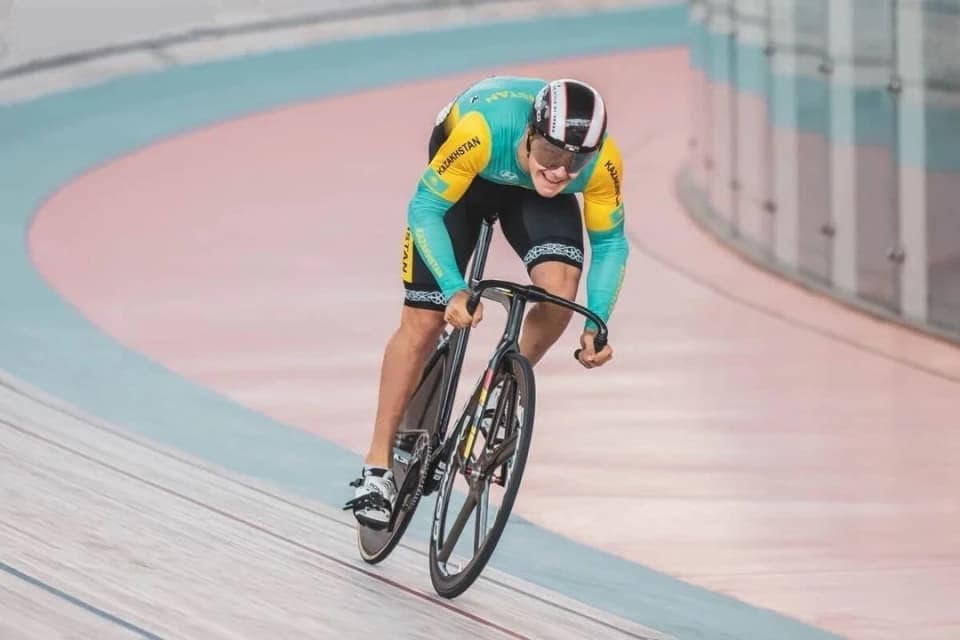 Казахстанцы завершили выступление на чемпионате мира по велотреку