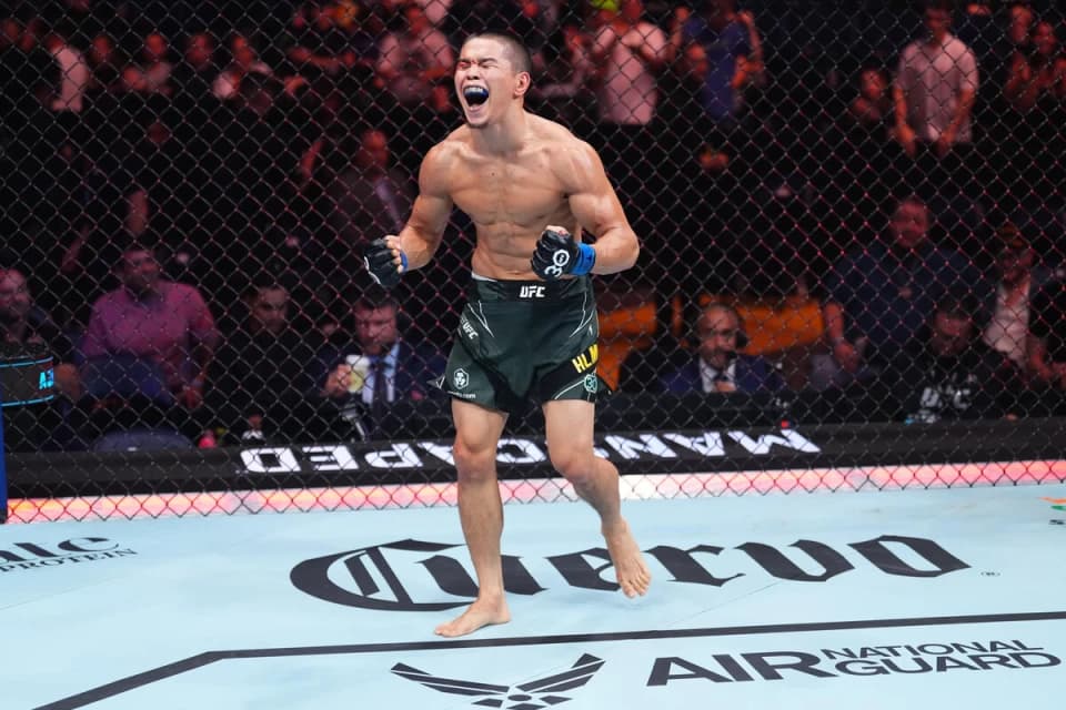 Ризабек Айтмухан о бое Алмабаева в UFC: Он заслуживает быть чемпионом
