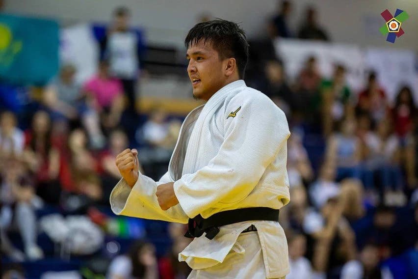 Казахстанский дзюдоист выиграл бронзовую медаль молодежного чемпионата мира