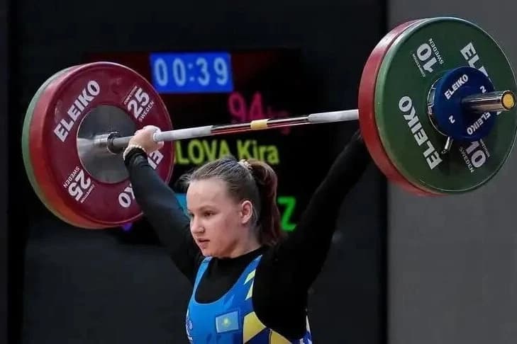 Кира Данилова ауыр атлетикадан жасөспірімдер арасындағы Азия чемпионатында жеңімпаз атанды
