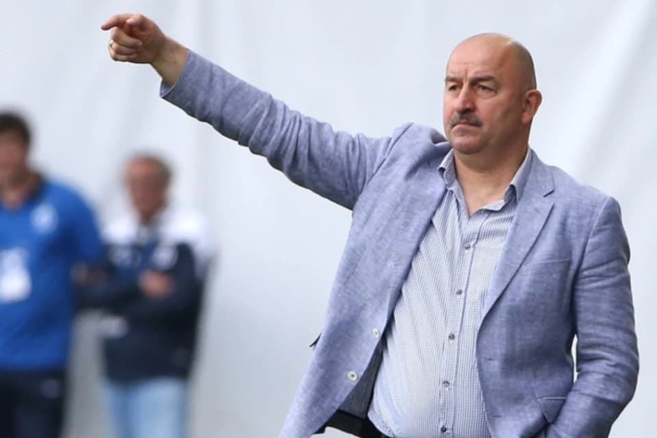 Черчесов прокомментировал возможность совмещения работы в сборной Казахстана и клубе
