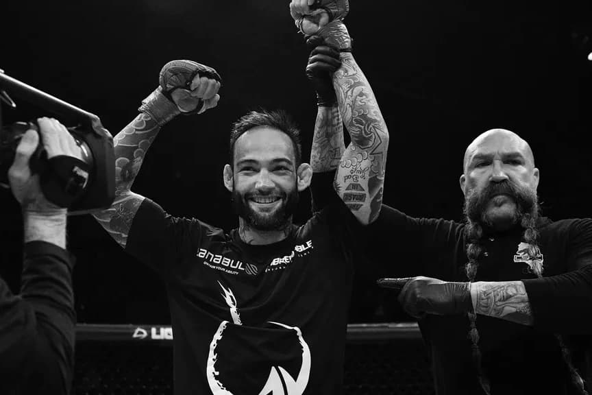 Бывший боец Bellator и UFC скончался в возрасте 38 лет