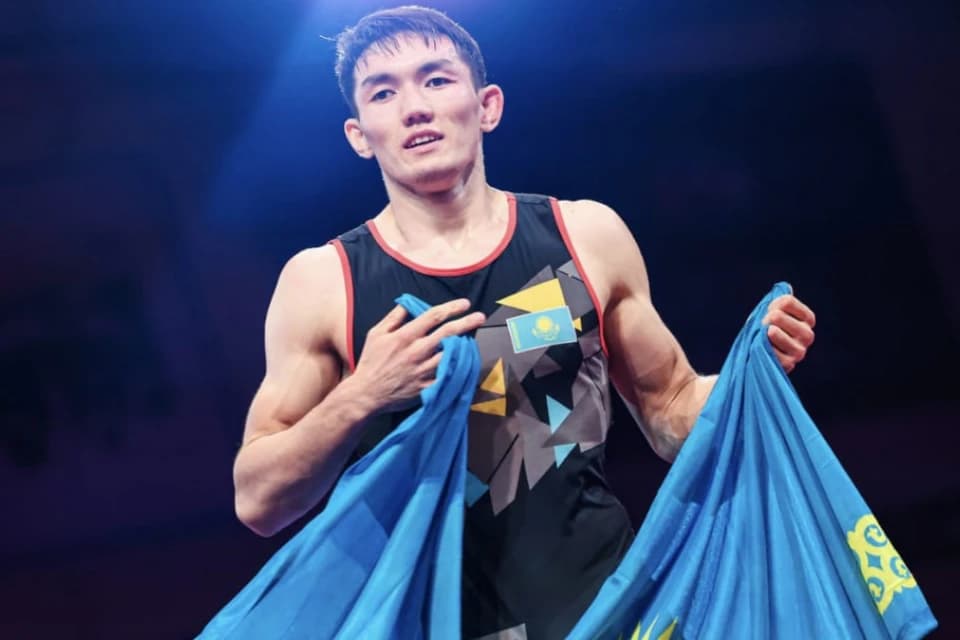 Мерей Маулетканов вышел в полуфинал ЧМ по борьбе. Где и во сколько смотреть