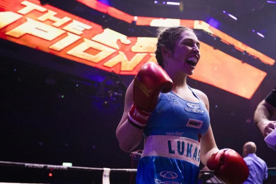 Ангелина Лукас анонсировала бой за титул чемпиона мира