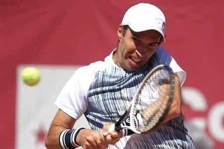 Кукушкин стартовал на Уимблдоне