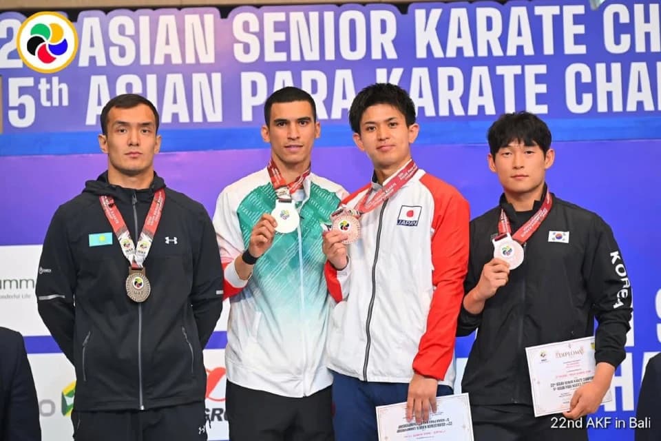 Казахстан вошёл в тройку лучших команд на чемпионате Азии по каратэ