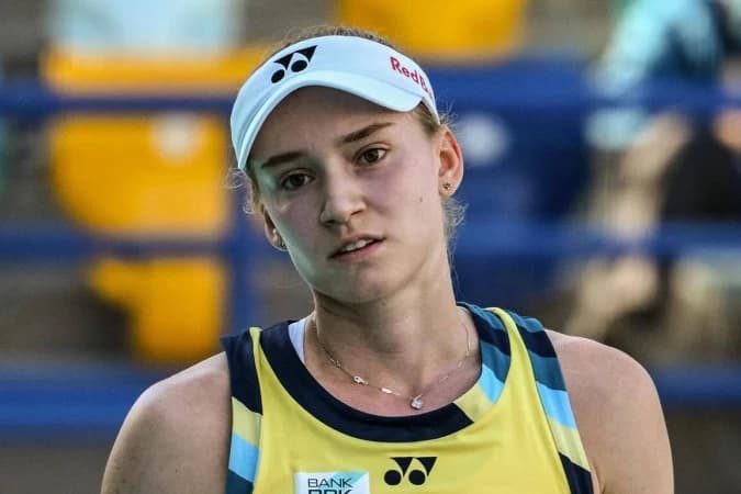Рыбакина сыграет с первой ракеткой мира в финале турнира в Катаре