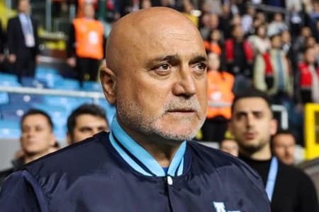Клуб Аймбетова решил сменить главного тренера