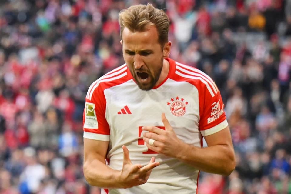 Кейн получил награду от IFFHS как лучший бомбардир 2023 года