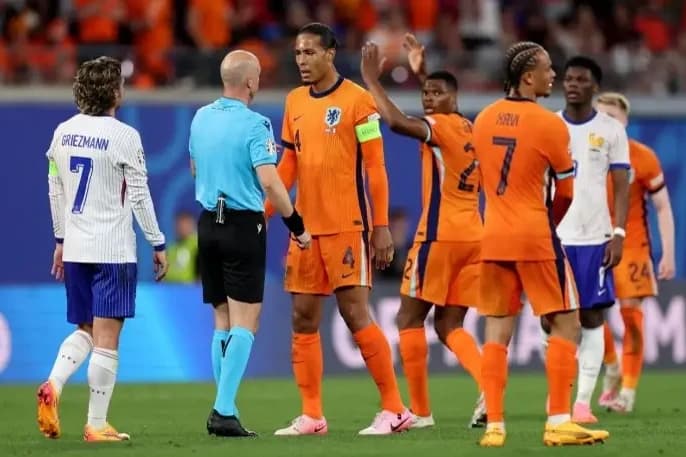 EURO - 2024: Нидерланд пен Франция кездесуі тең аяқталды