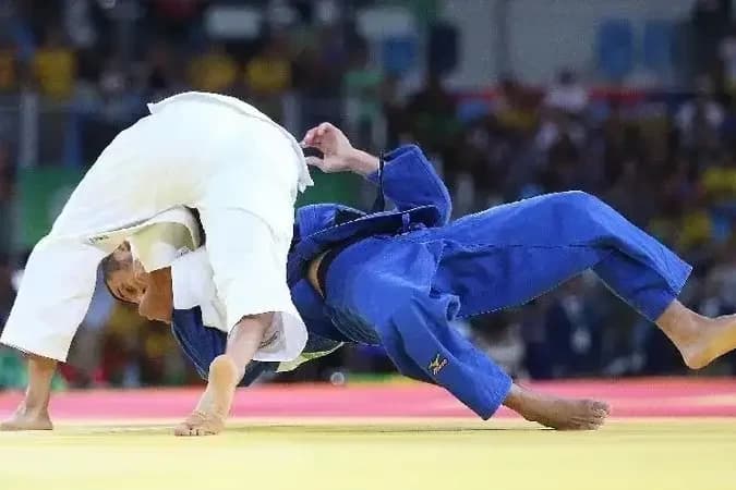 Бакуде өтетін «Үлкен дулыға» турниріне кімдер барады