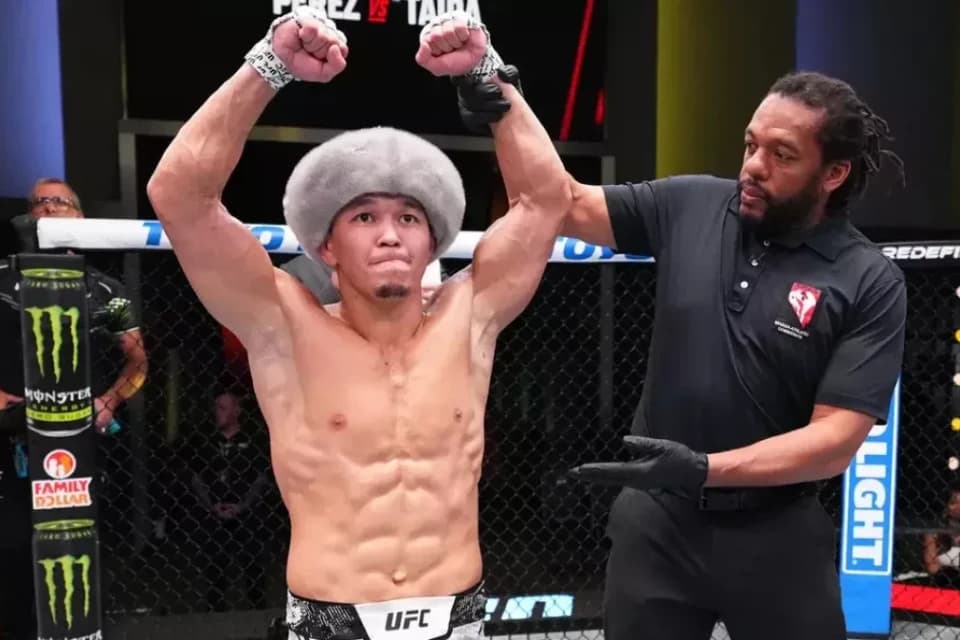 Асу Алмабаев Николауды жеңгеннен кейін UFC рейтингінде көтерілді
