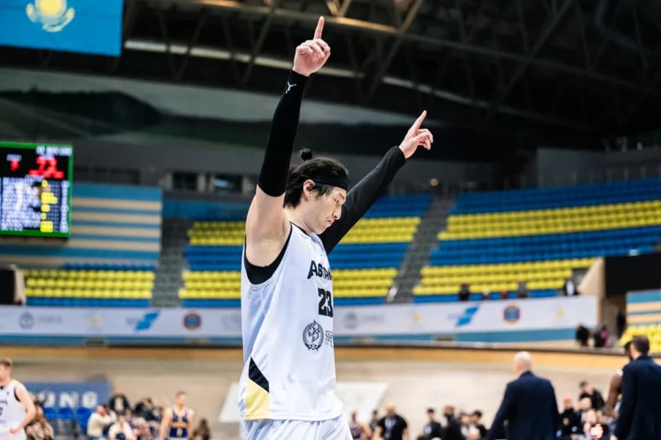 «Астана» вышла на второе место в лиге WASL (видео)