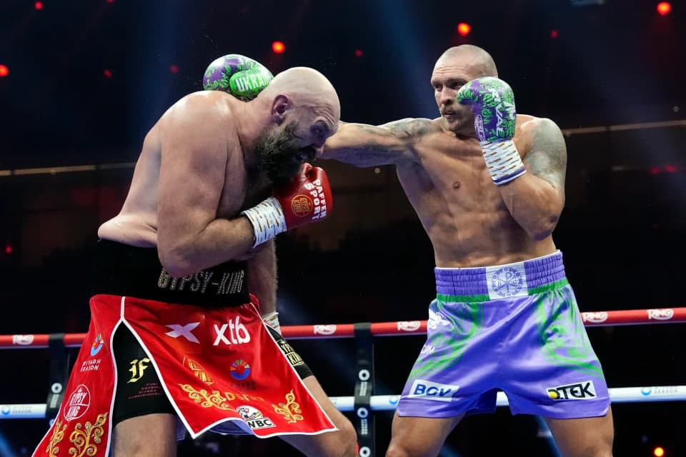 Айдар Махметов: Усик перебил темпом Фьюри