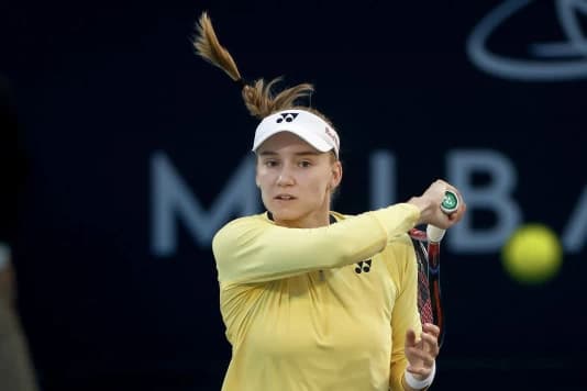 Рыбакина выиграла турнир WTA 500 в Абу-Даби