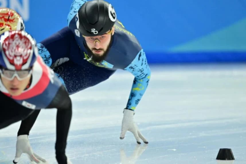 Денис Никиша Қазақстан ұлттық құрамасындағы бәсекелестік туралы: Біреу сені қуып жетіп келе жатқанда керемет сезінемін