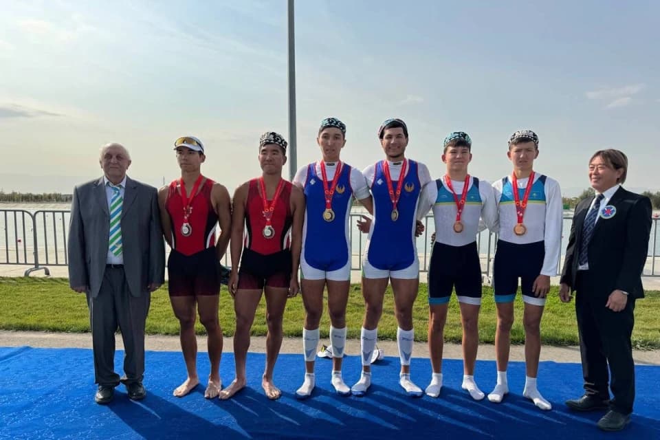 Казахстанские гребцы завоевали девять медалей на чемпионате Азии в Узбекистане