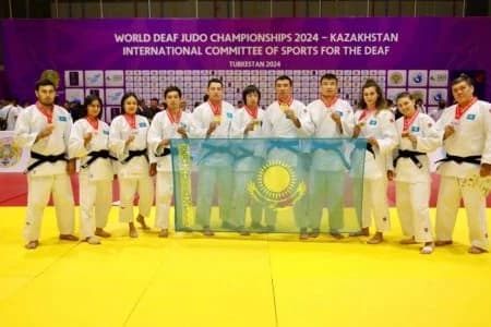 Казахстанец стал чемпионом мира по сурдо дзюдо