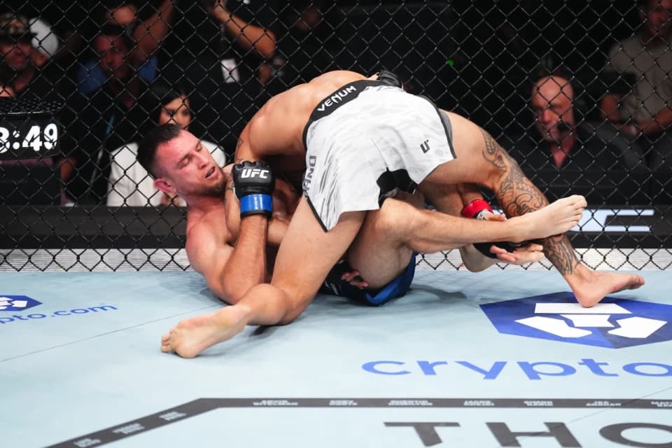 Веретенников провел последний бой по контракту с UFC
