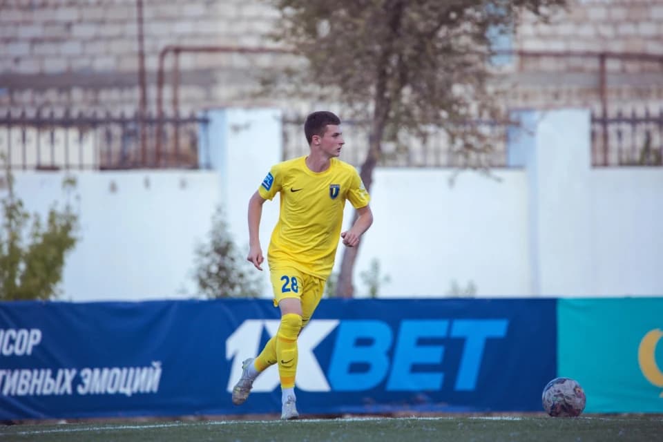 В составе «Жетысу» дебютировал 17-летний воспитанник клуба