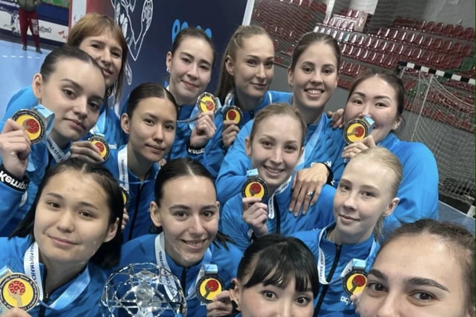 «Кайсар» выиграл клубный чемпионат Азии по гандболу среди женских команд