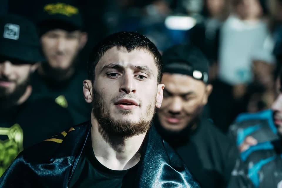 Тамирлан Саралапов о главных боях турнира NAIZA 82: Думаю, что Линарес и Кабардиев победят по очкам
